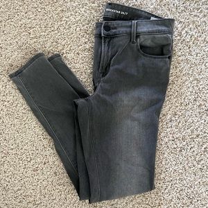 Grey 24/7 rockstar jegging from old navy